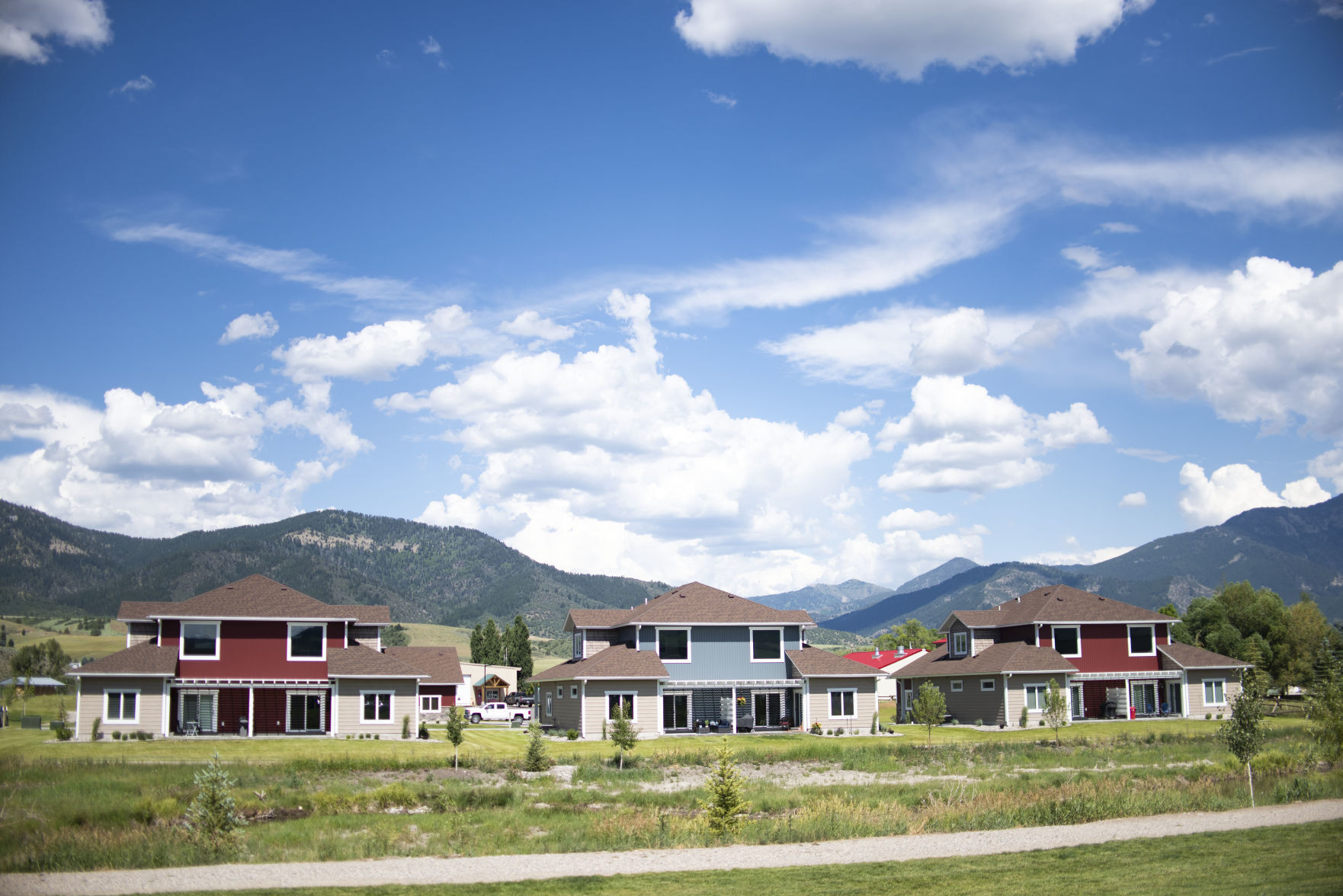 satellite communities